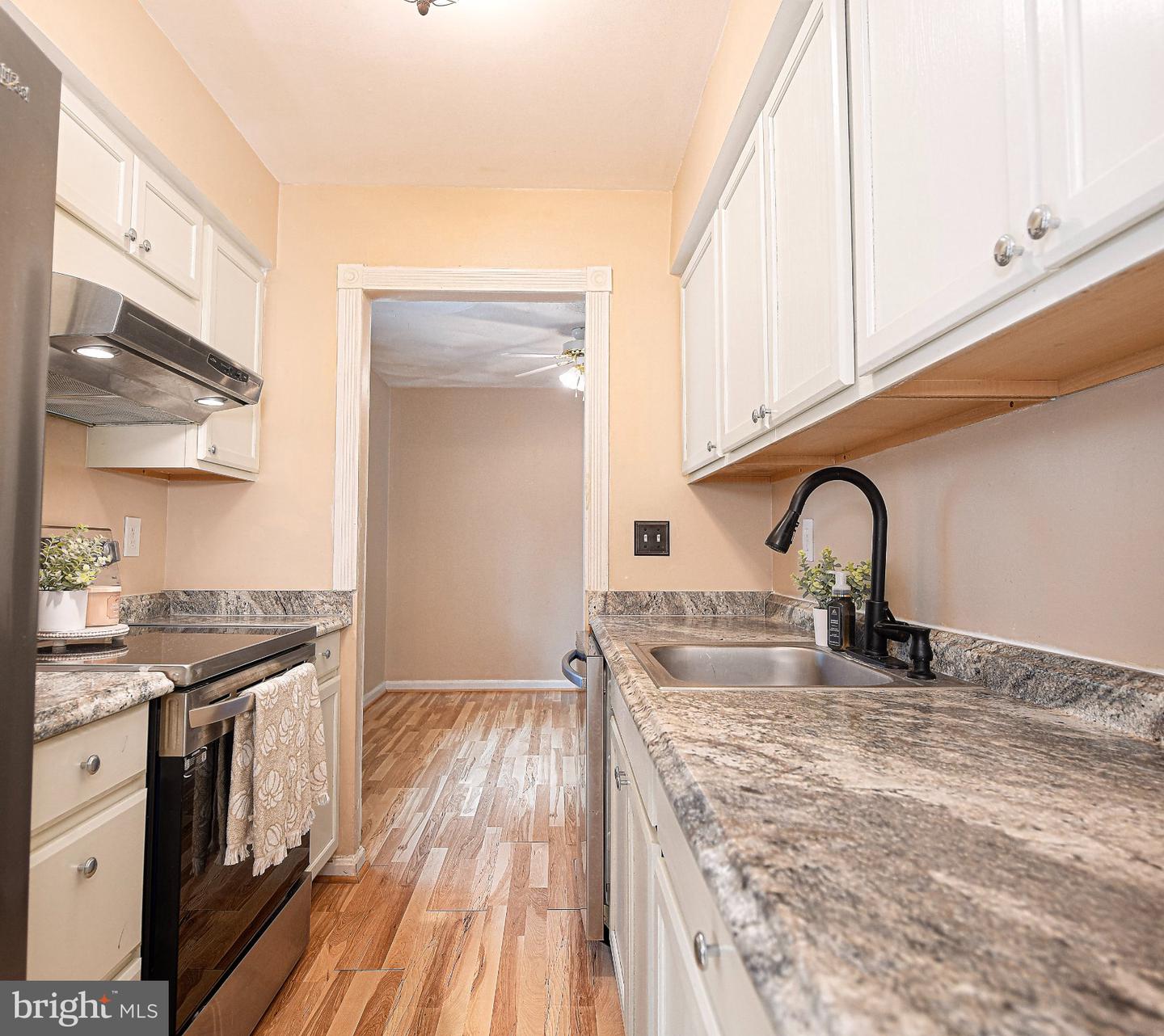 1044 Vena Ln Property Photo 17