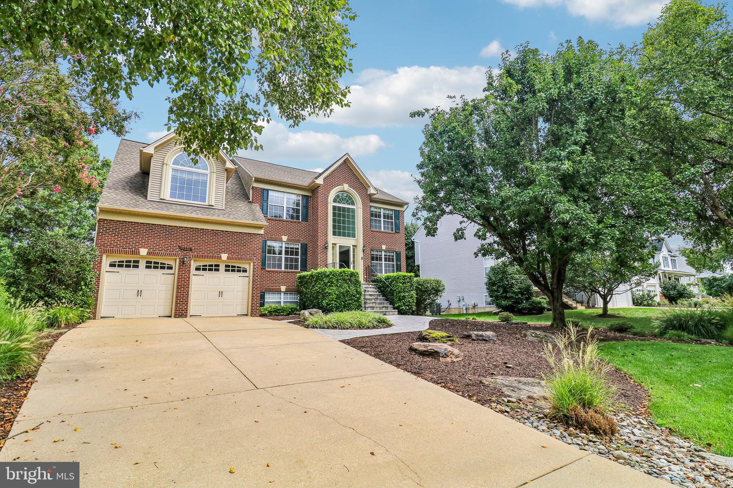 5331 Sweetwater Dr Property Photo 4