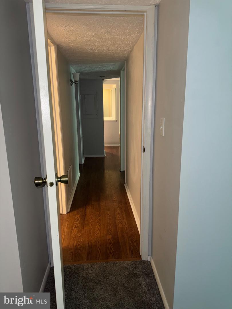 3502 Davenport Ct #e Property Photo 3