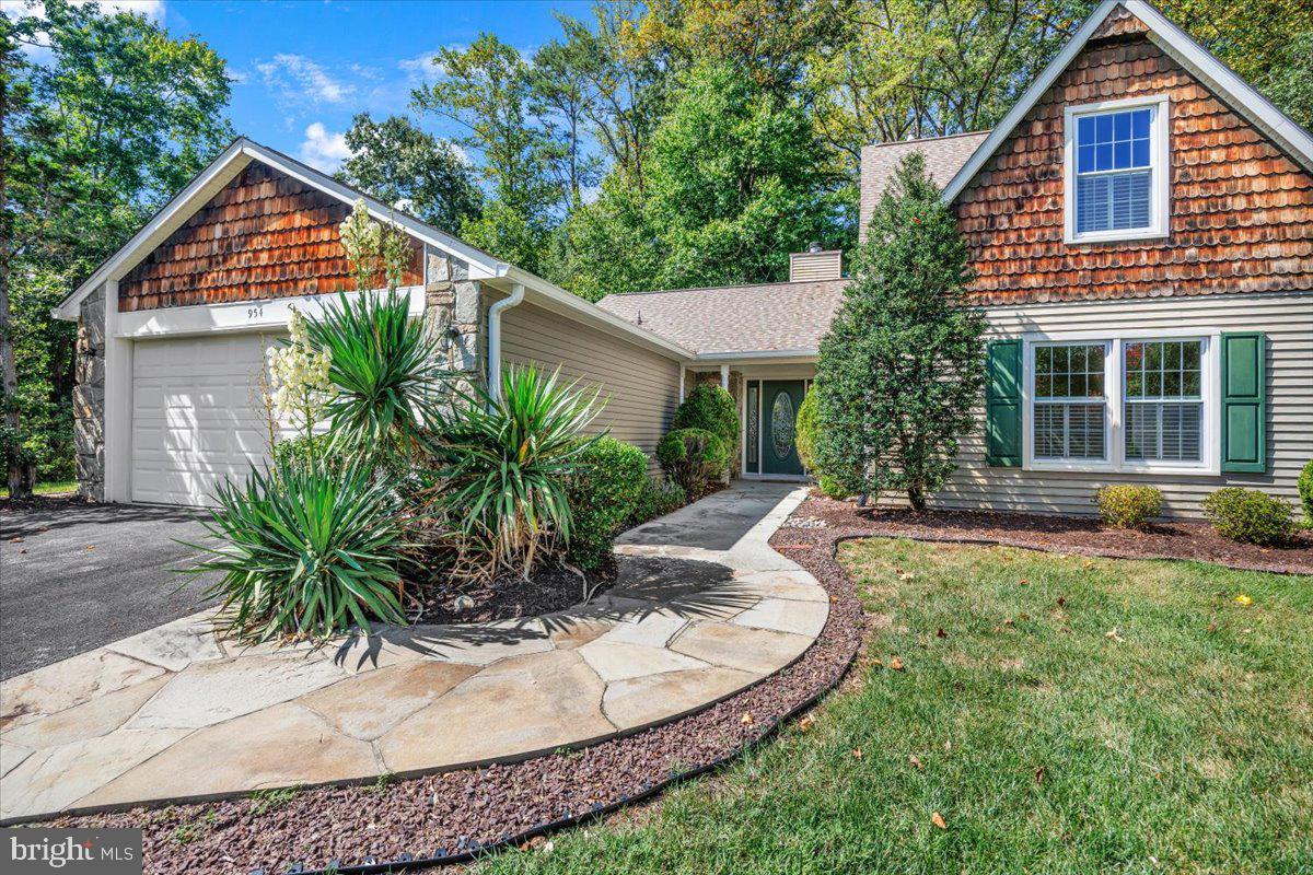 954 Shadewater Way Property Photo 4