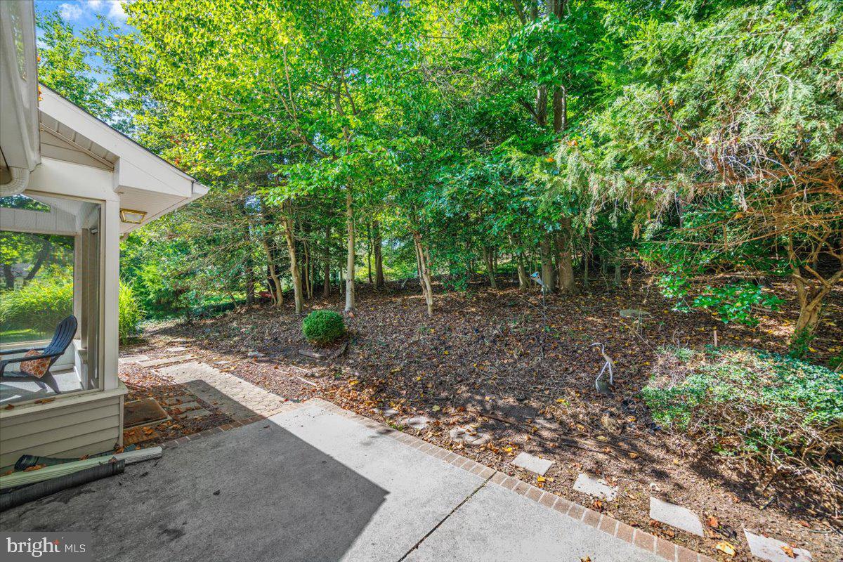 954 Shadewater Way Property Photo 33
