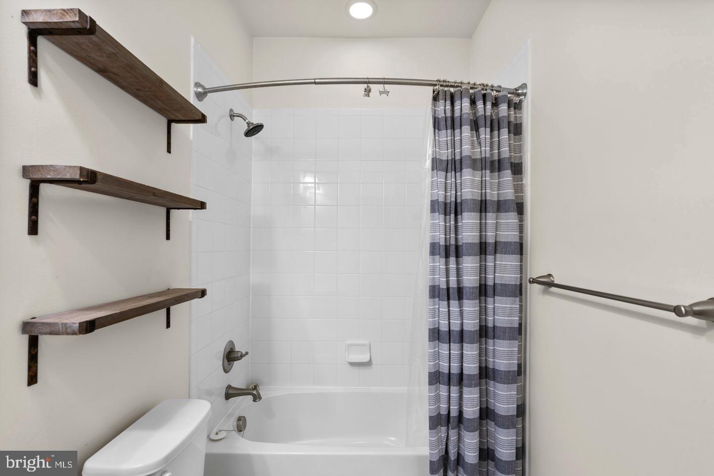 7204 Winding Hills Dr Property Photo 24