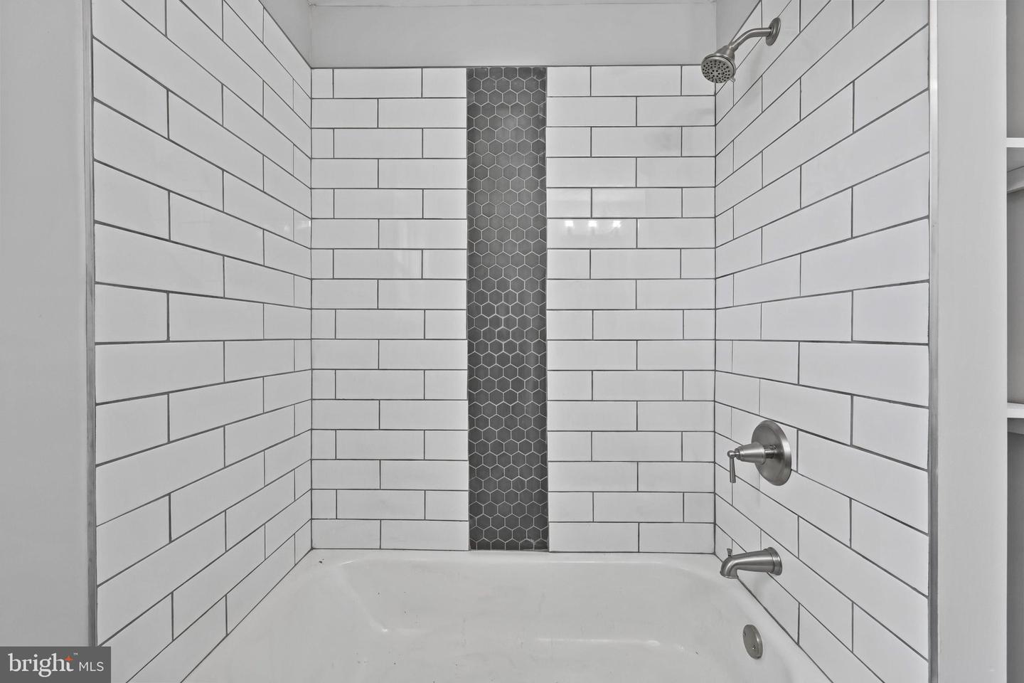 727 Delmar Ave Property Photo 13