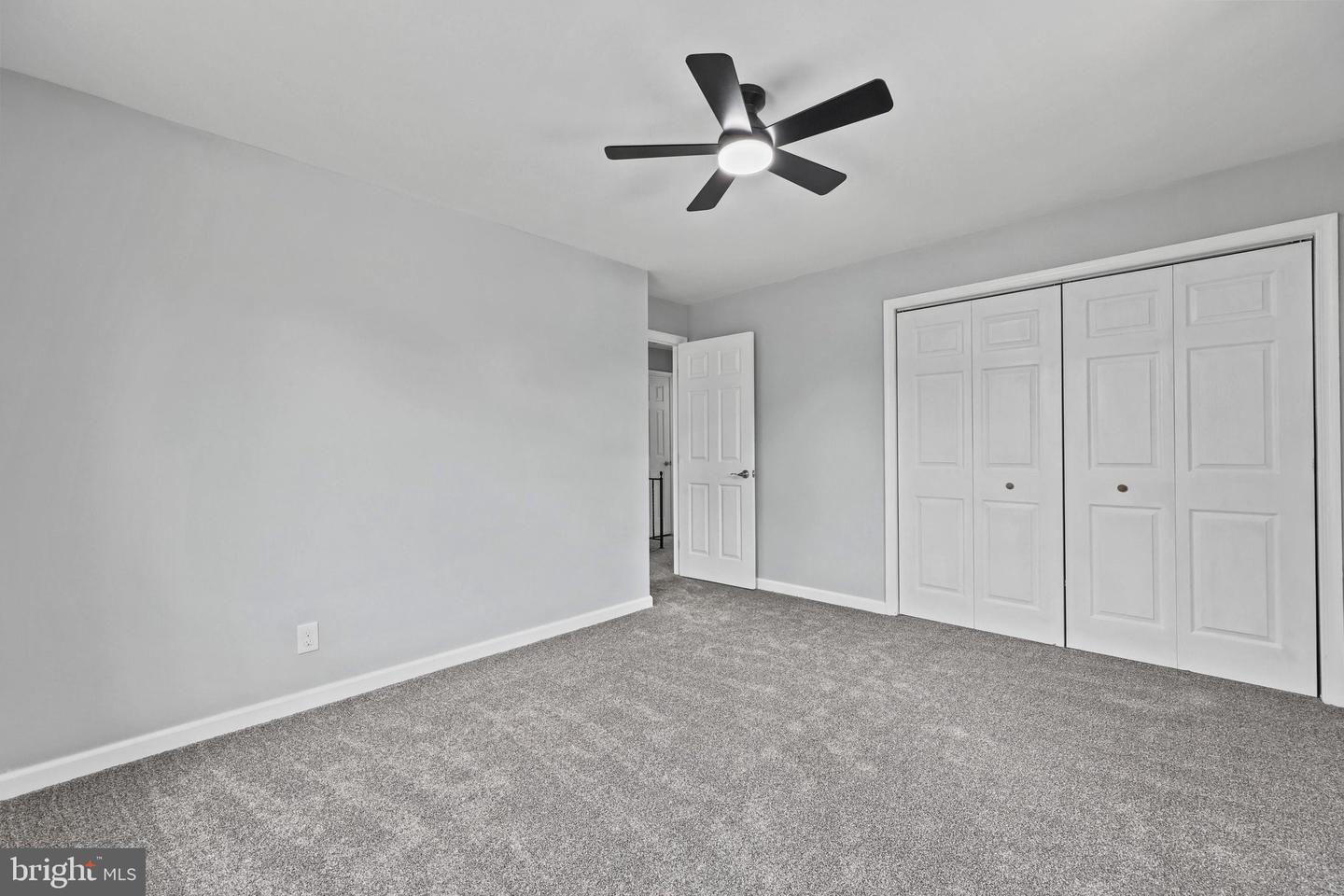 727 Delmar Ave Property Photo 22