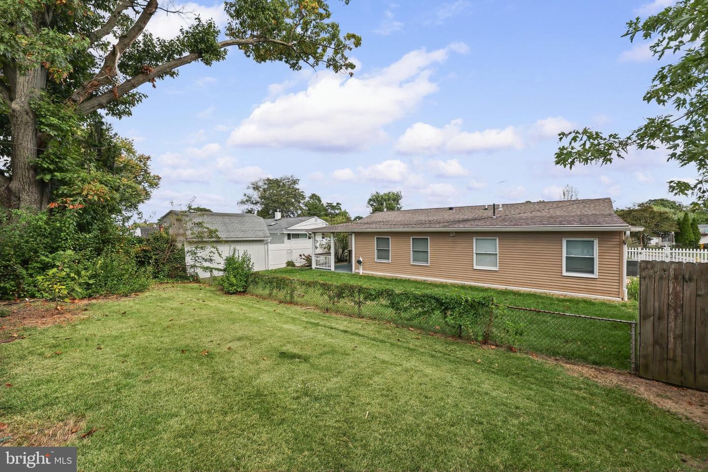 727 Delmar Ave Property Photo 33