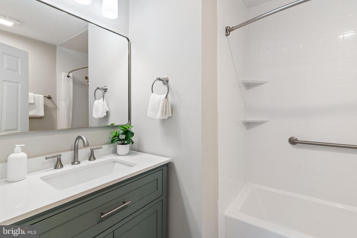 1307 Roundhouse Ct Property Photo 23