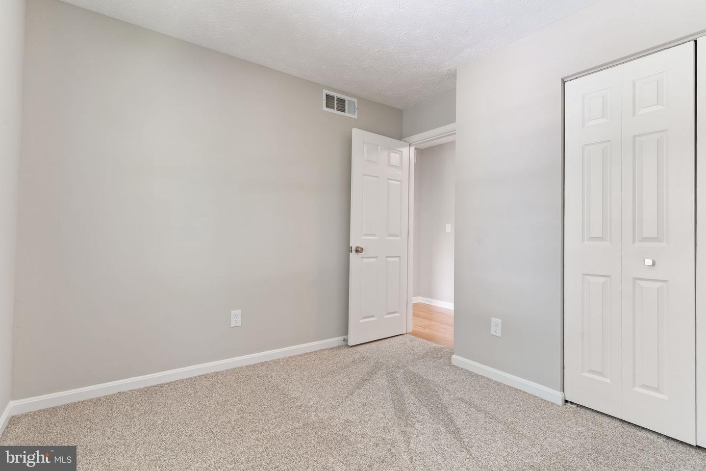 1307 Roundhouse Ct Property Photo 26