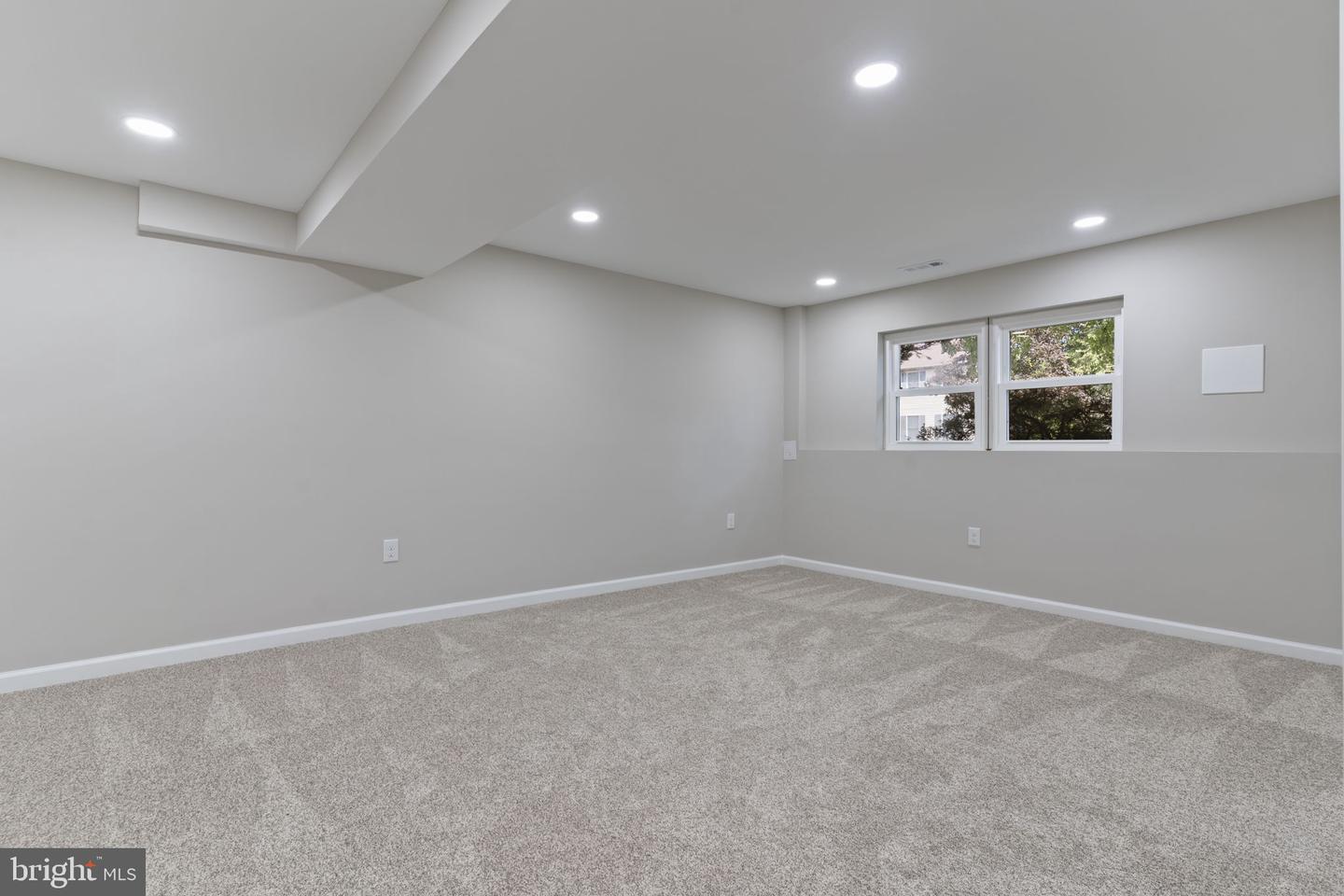 1307 Roundhouse Ct Property Photo 27