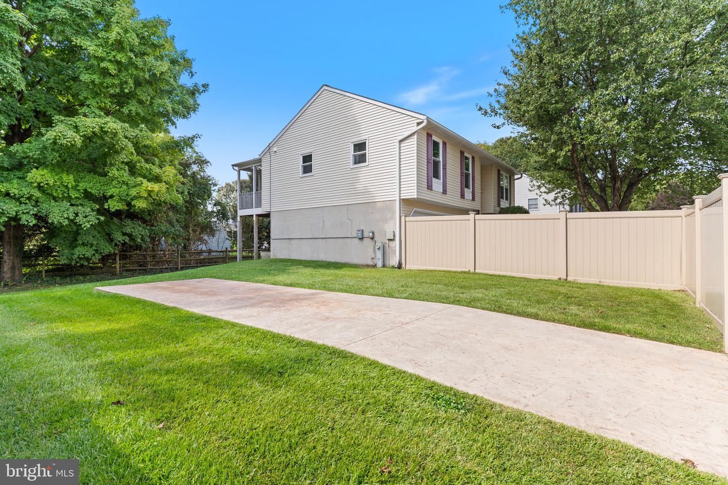 1307 Roundhouse Ct Property Photo 35