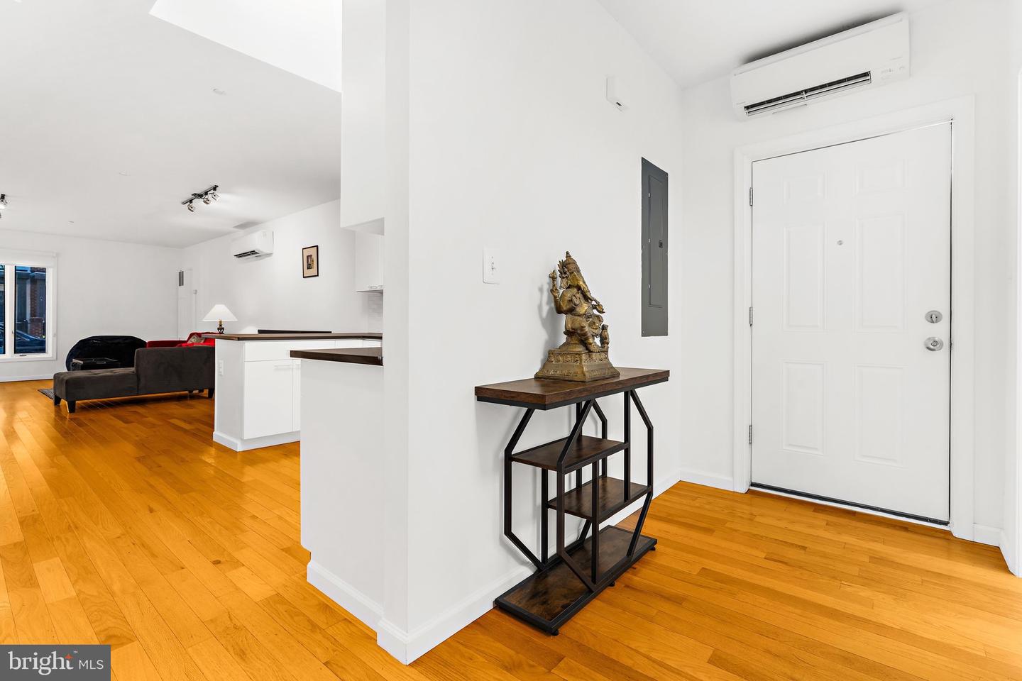 232 West St Property Photo 5