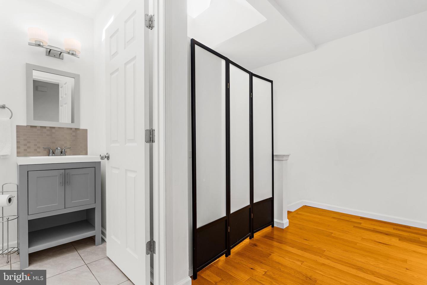 232 West St Property Photo 18