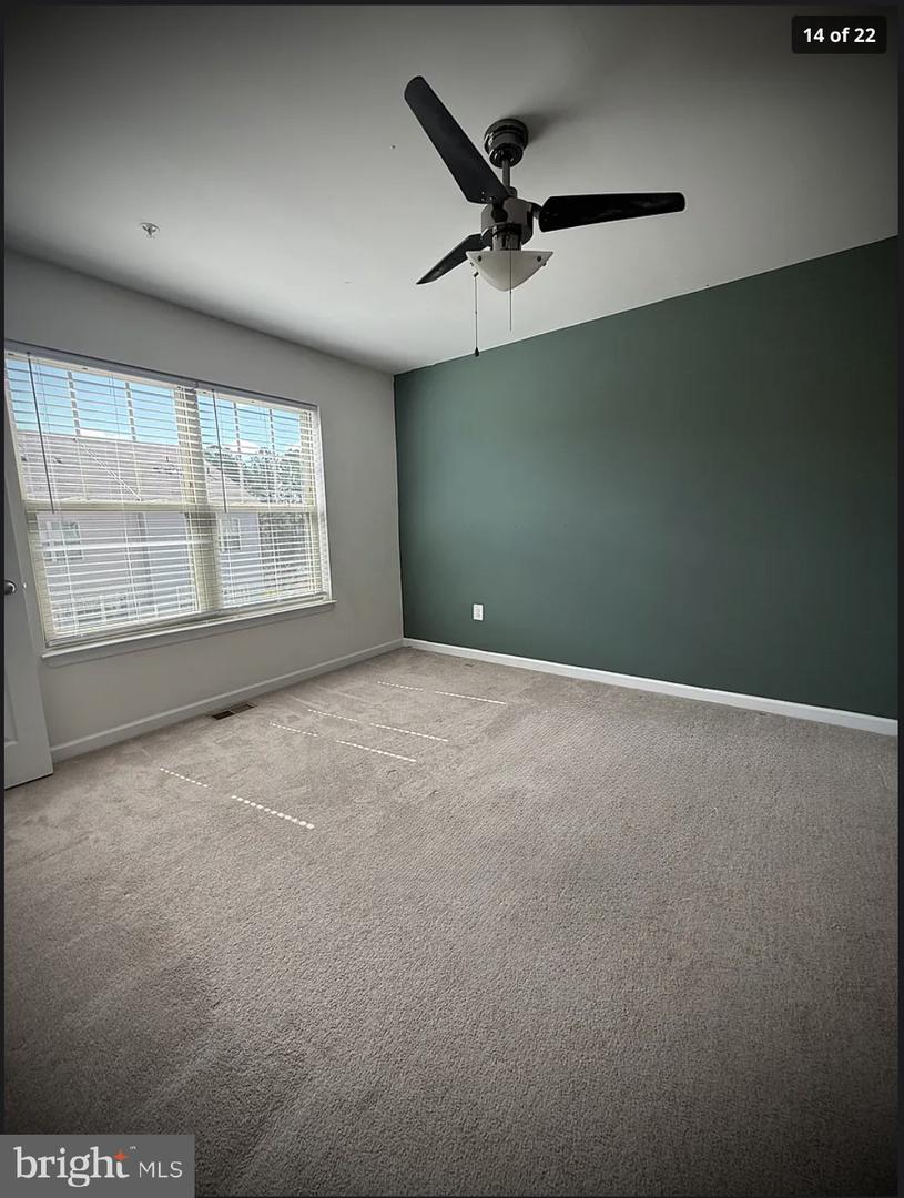 2724 Downing Ln Property Photo 14