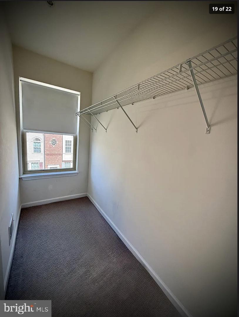 2724 Downing Ln Property Photo 19