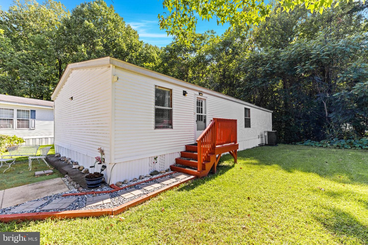 121 Konrad Morgan Way Property Photo 1