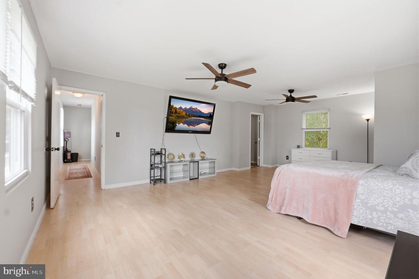 5943 Sneed Dr Property Photo 20