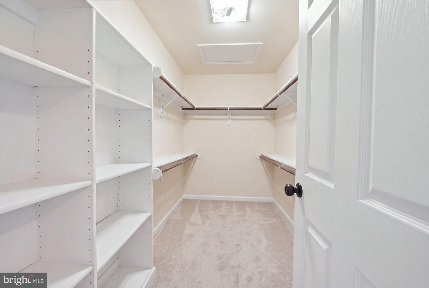 5943 Sneed Dr Property Photo 21