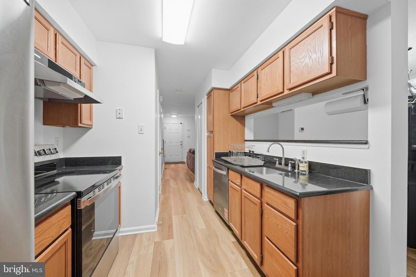 666 Lions Gate Ln Property Photo 14