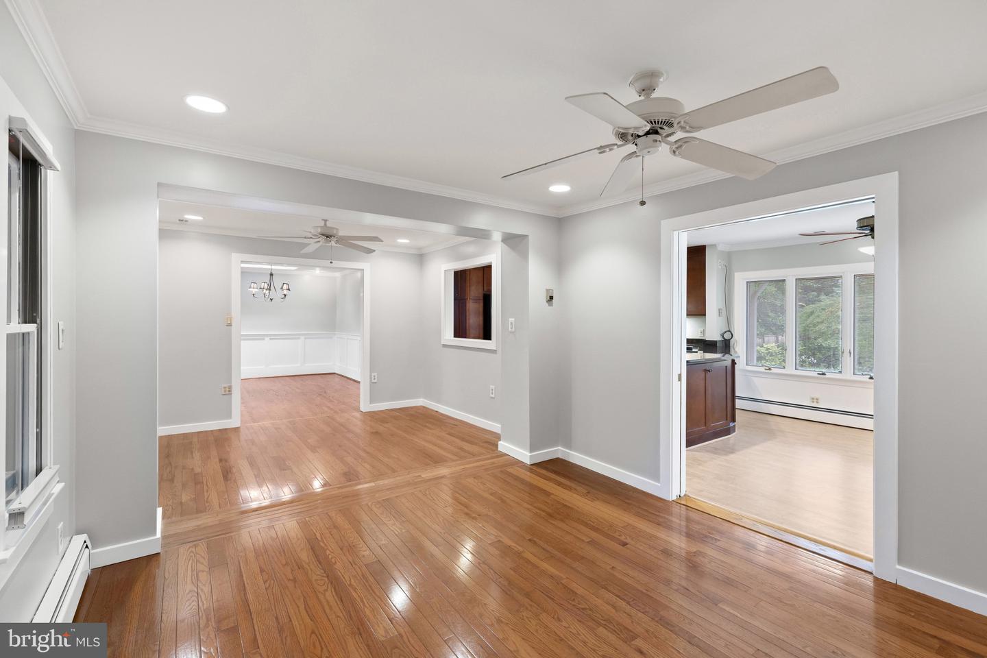 4 Tower Rd Property Photo 14