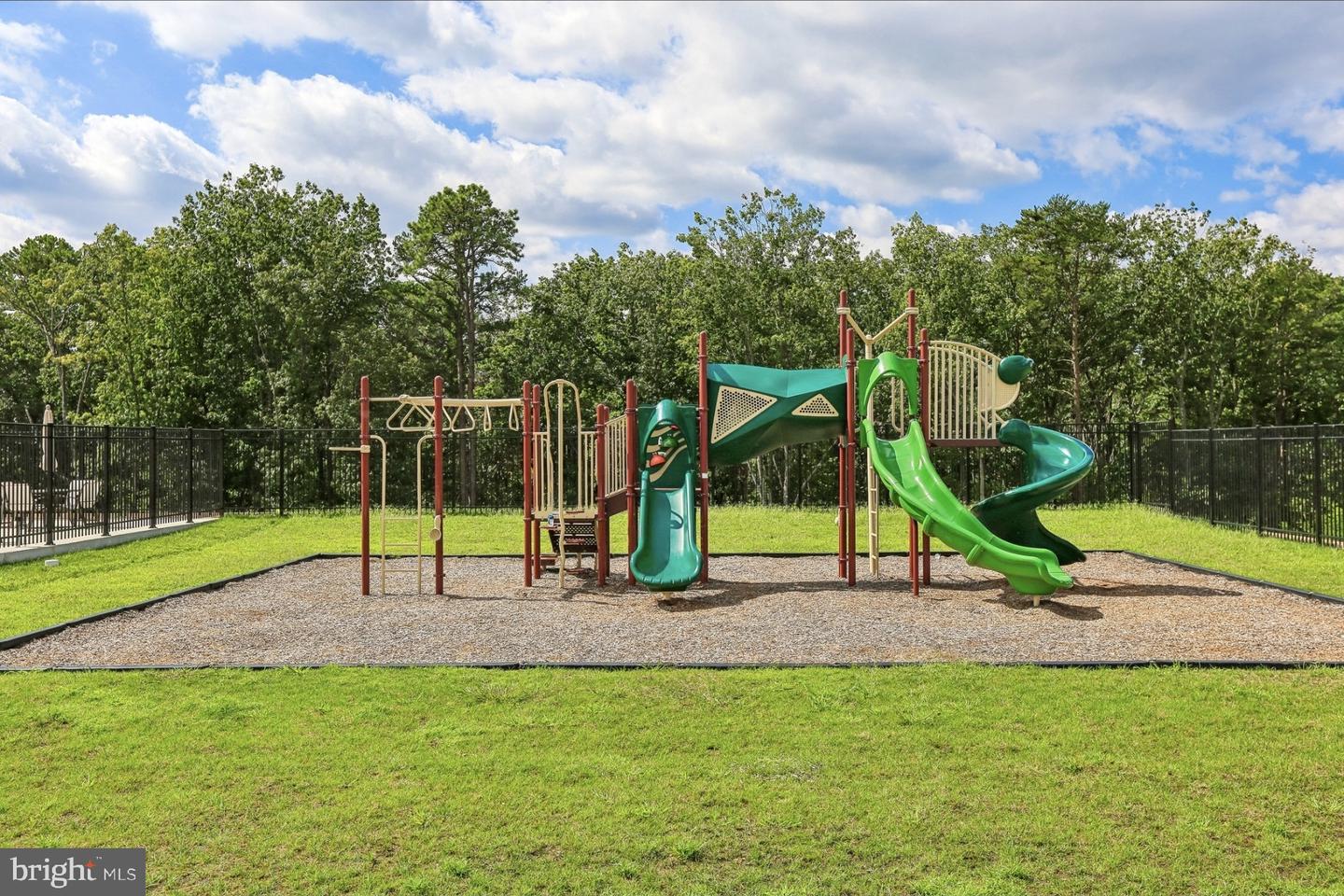 158 Woodgate Cir Property Photo 42
