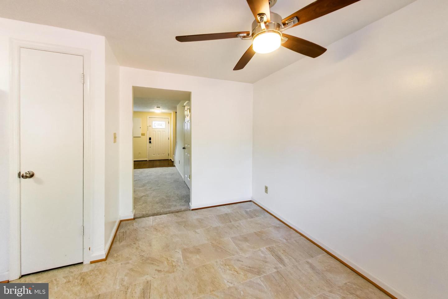 6446 Grafton Garth Ct Property Photo 9