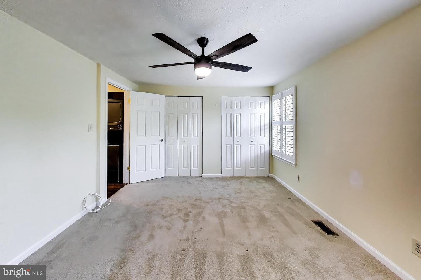 6446 Grafton Garth Ct Property Photo 13