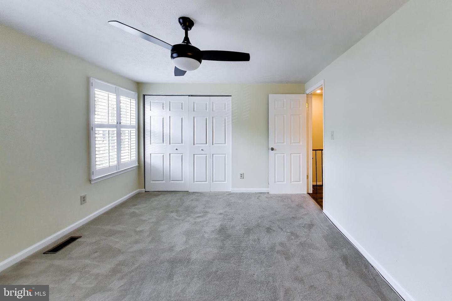 6446 Grafton Garth Ct Property Photo 17