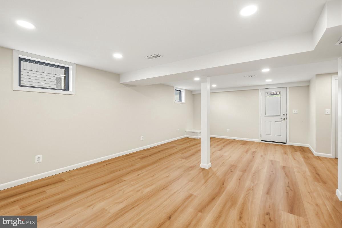 621 Luther St Property Photo 30