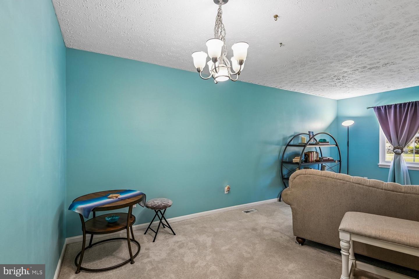 7109 Renwick Ct Property Photo 8