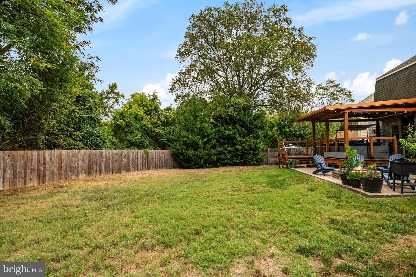 1033 Hyde Park Dr Property Photo 36