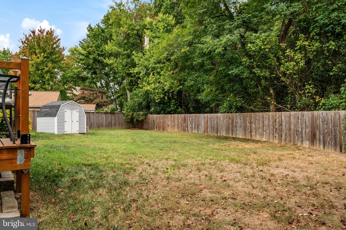 1033 Hyde Park Dr Property Photo 37