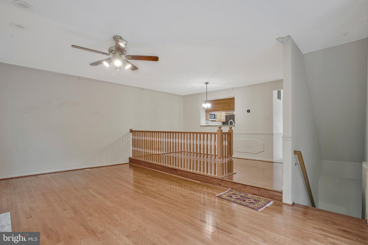 1210 Seminole Dr Property Photo 20