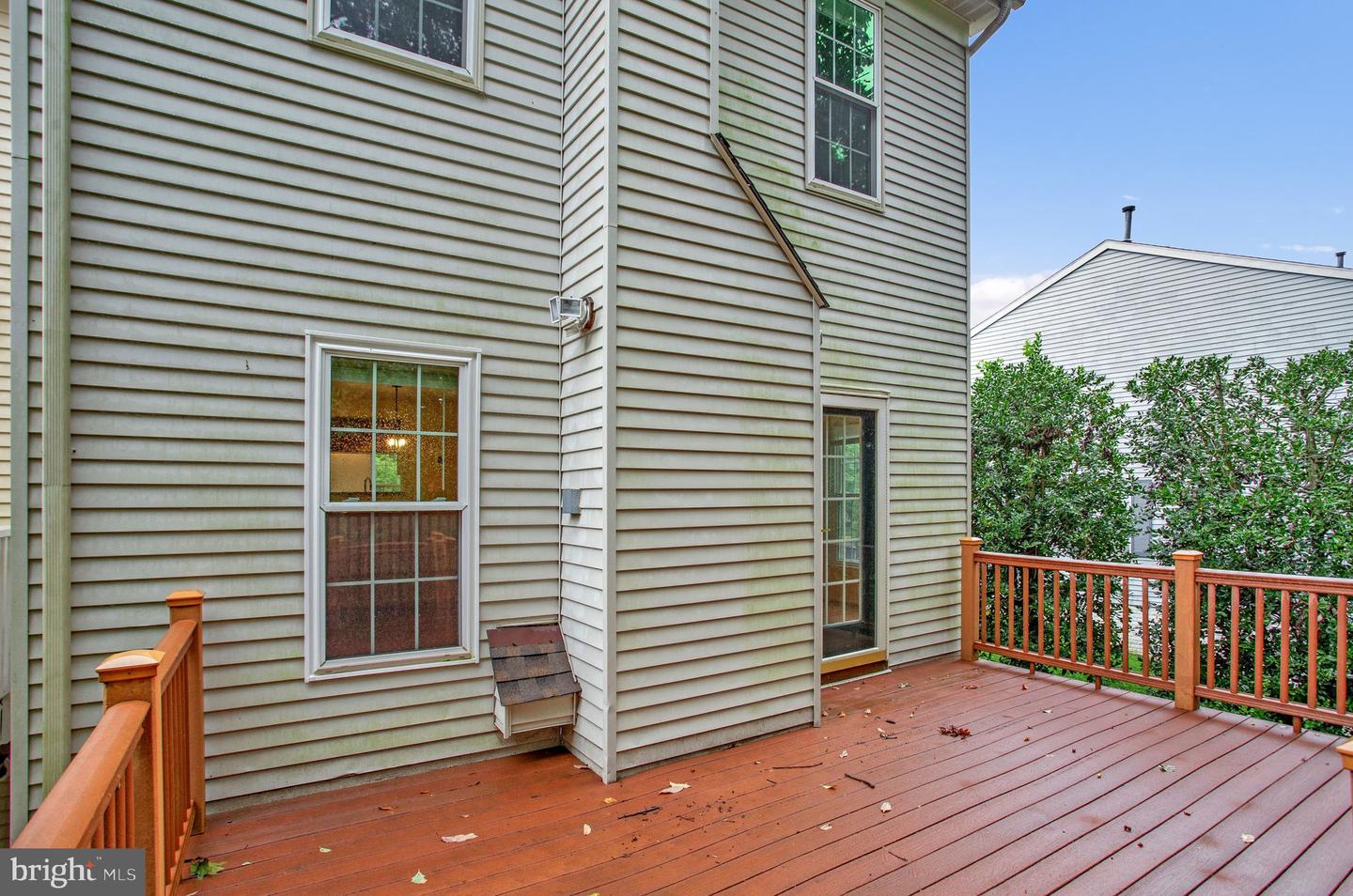 1210 Seminole Dr Property Photo 30