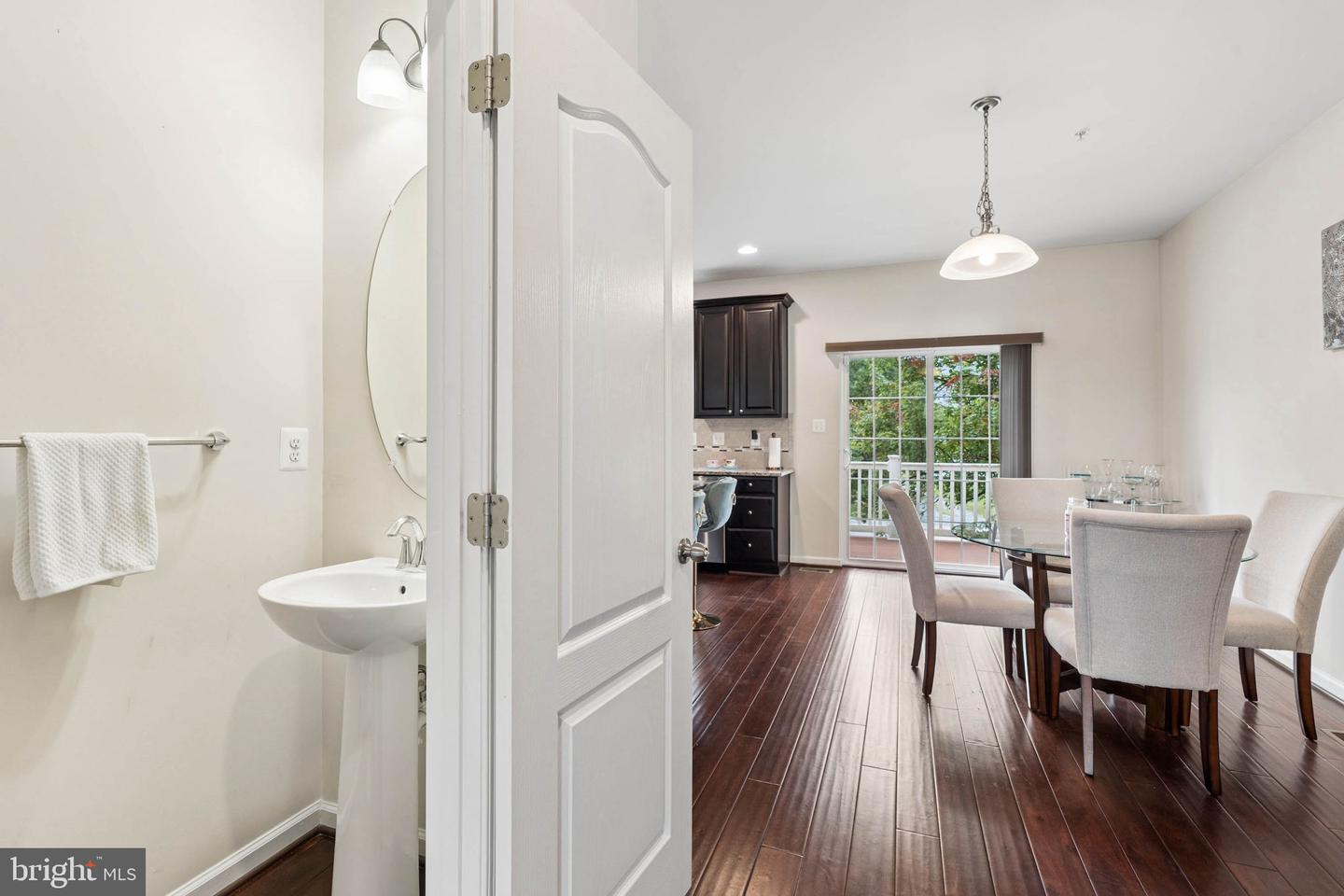 7724 Sentry Ter Property Photo 13