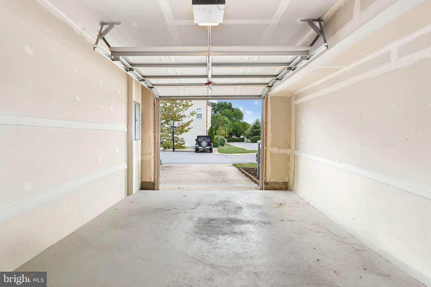 7724 Sentry Ter Property Photo 40