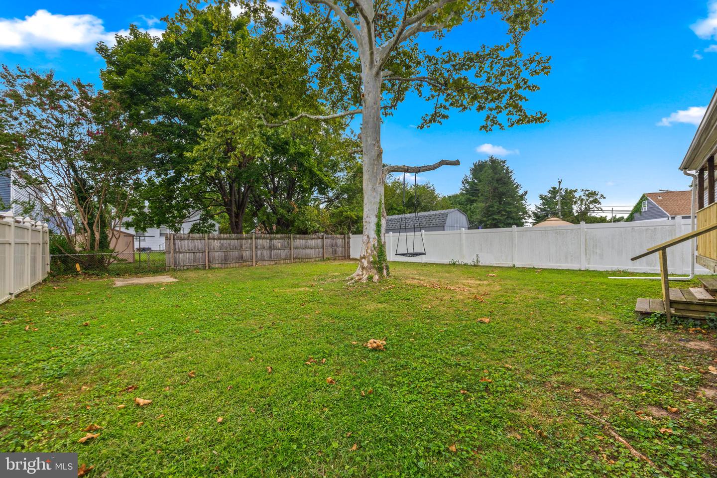 8483 Arbutus Rd Property Photo 23