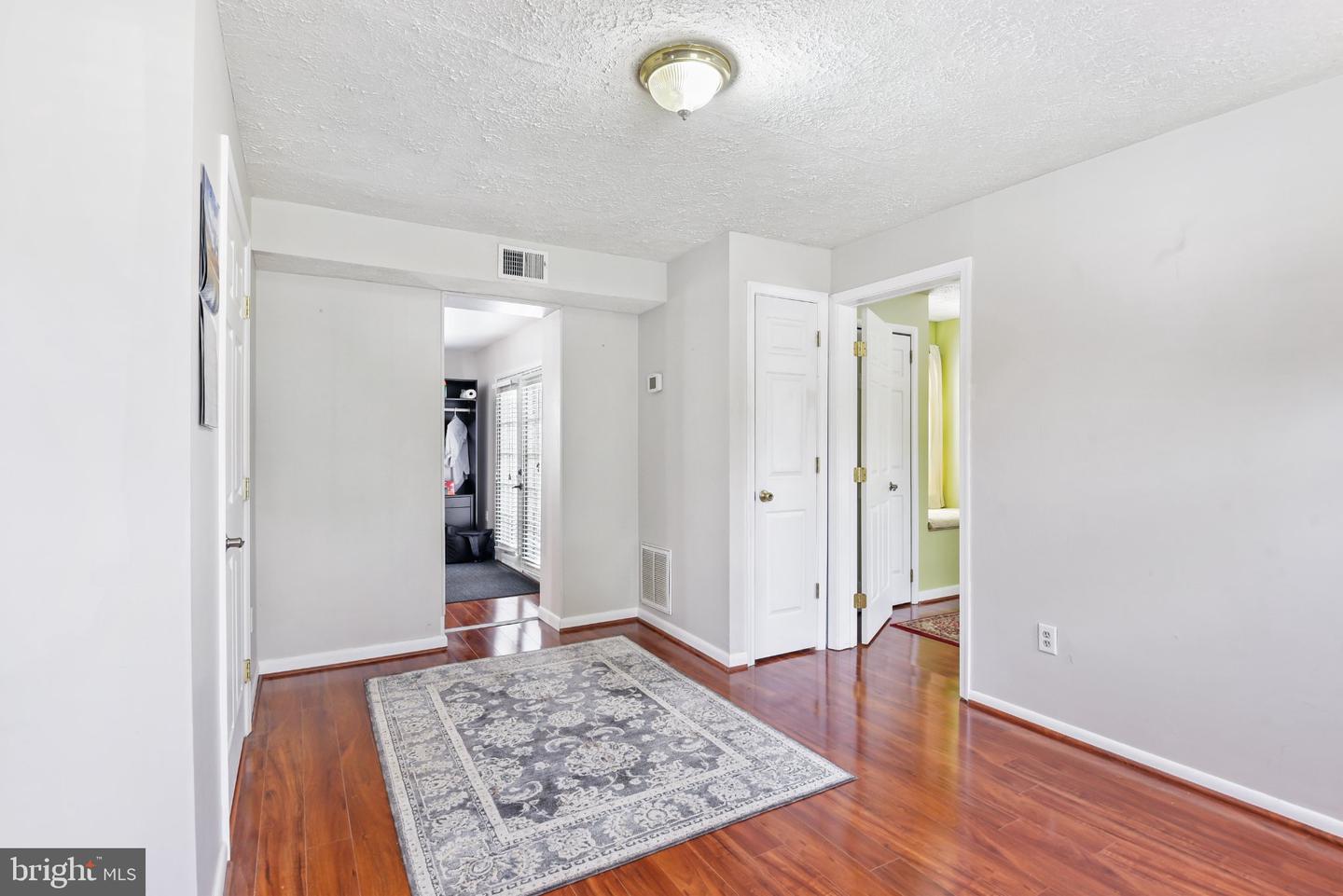 1645 Colony Rd Property Photo 11