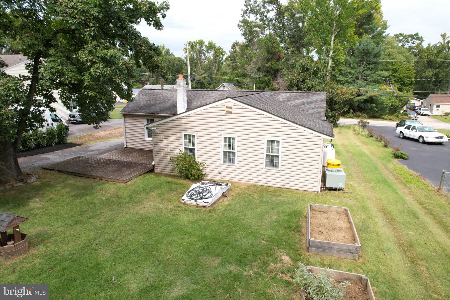 1645 Colony Rd Property Photo 31