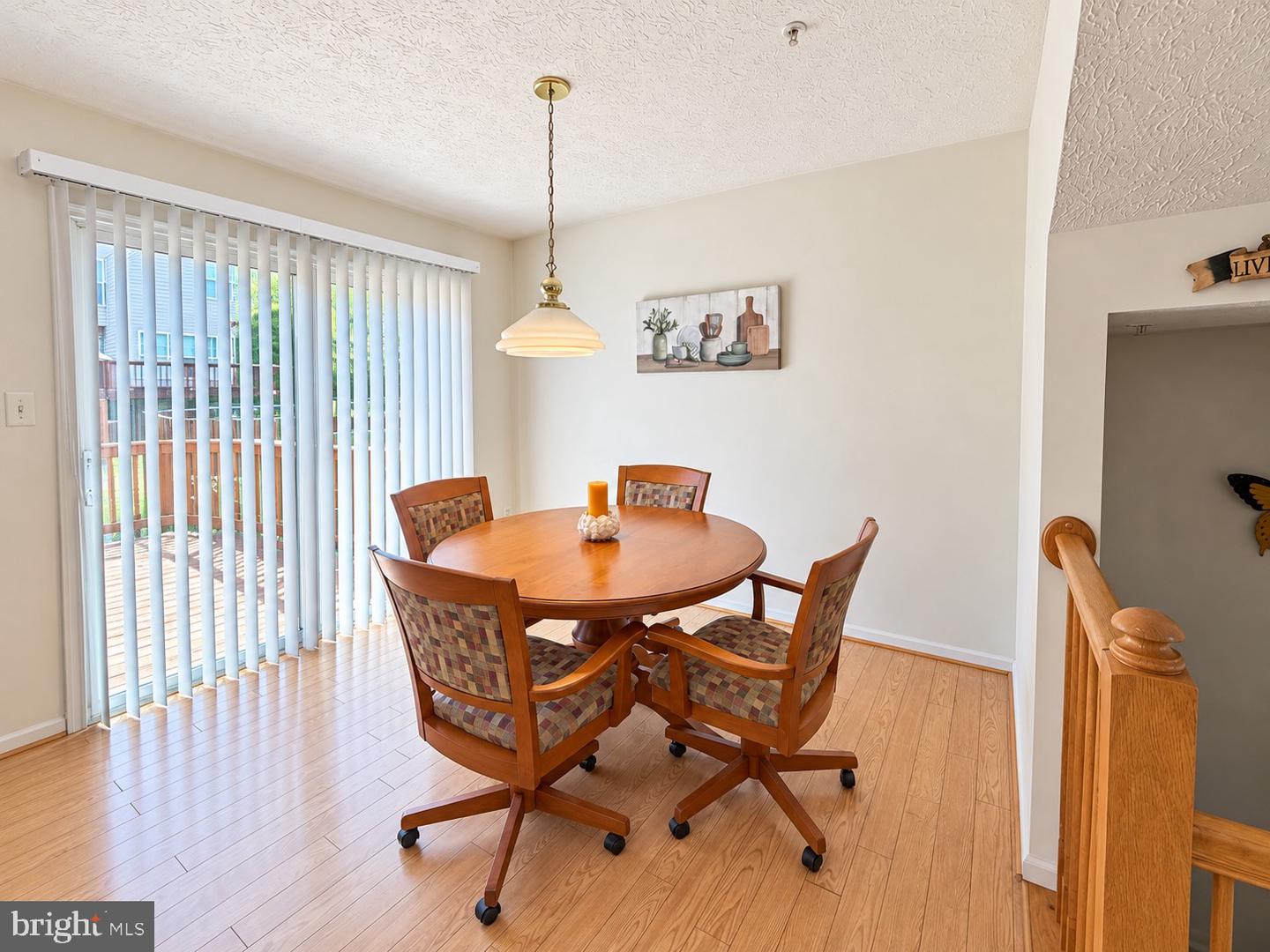 8703 Thornbrook Dr Property Photo 7
