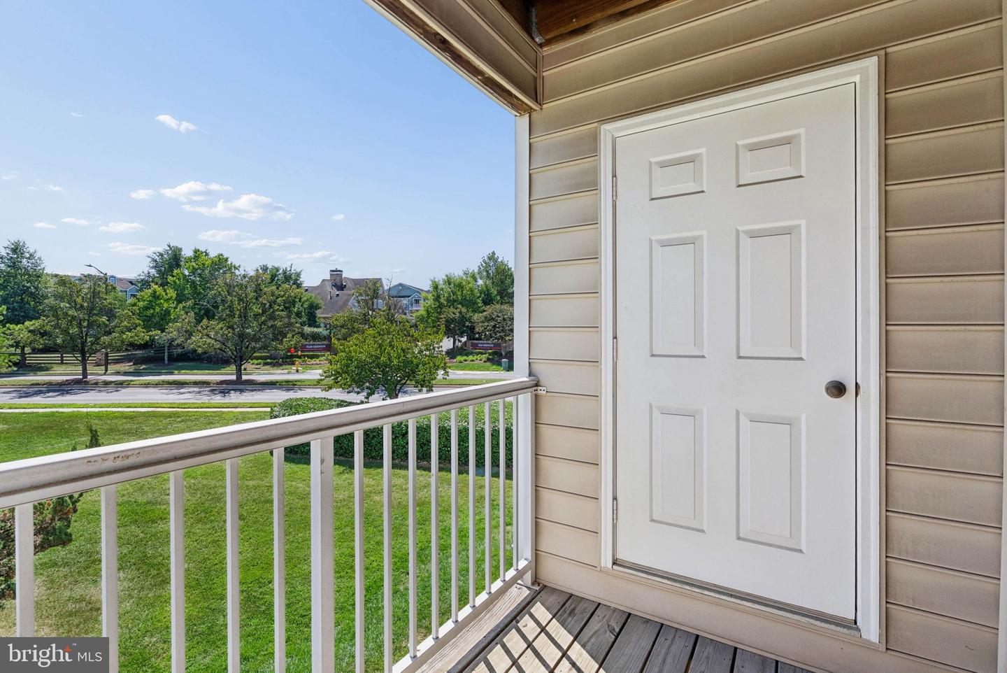 308 Gatehouse Ln #c Property Photo 30