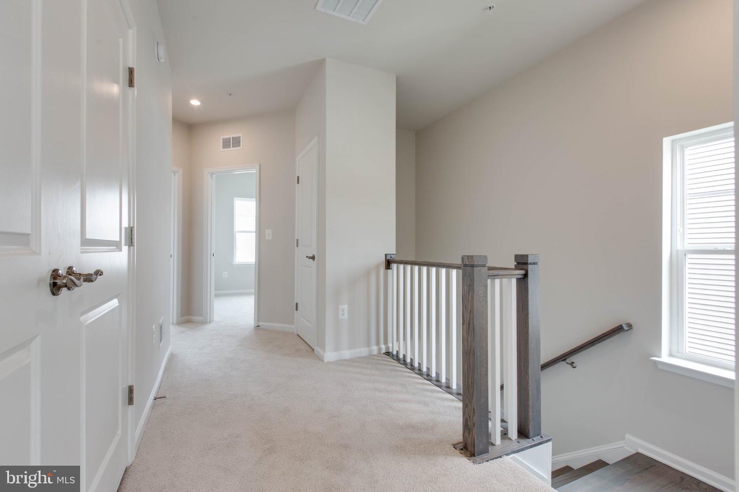 2009 Twisted Oak Pl Property Photo 26