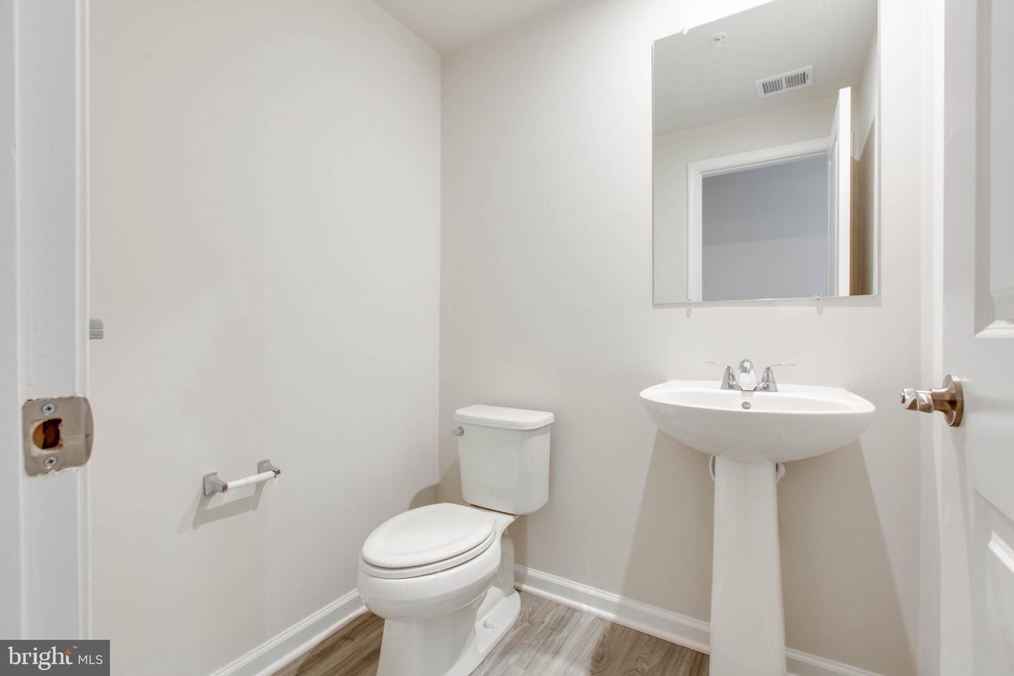 2009 Twisted Oak Pl Property Photo 35