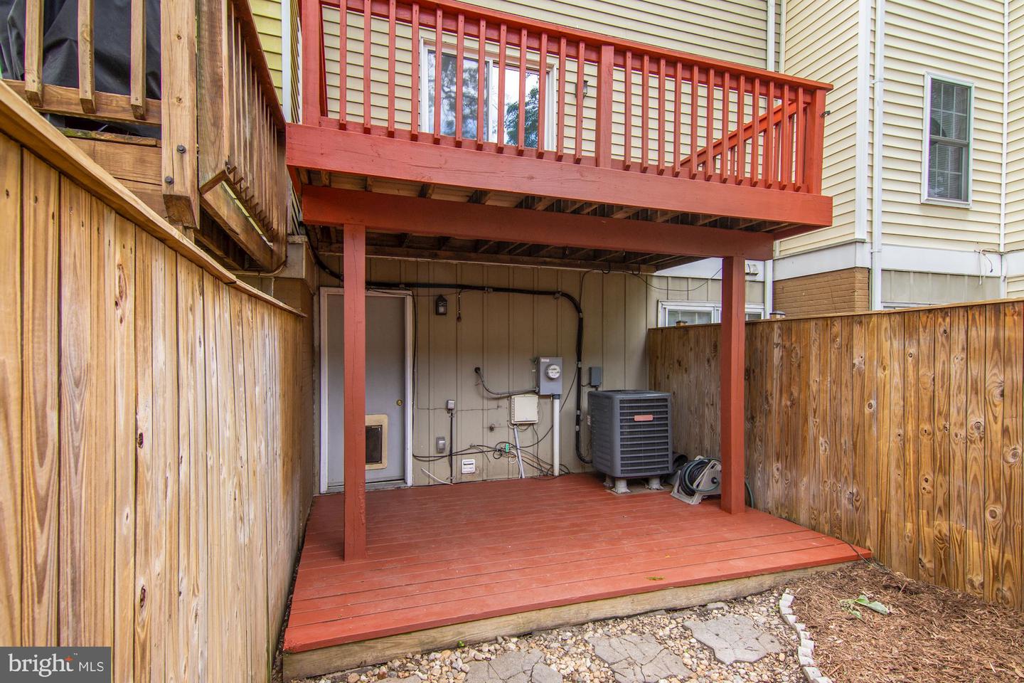 1467 Chatham Ct Property Photo 25