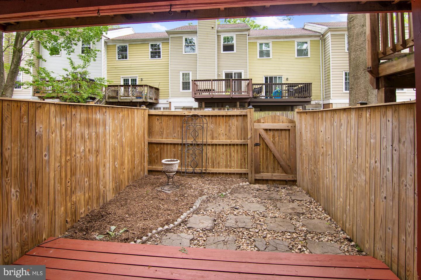 1467 Chatham Ct Property Photo 29