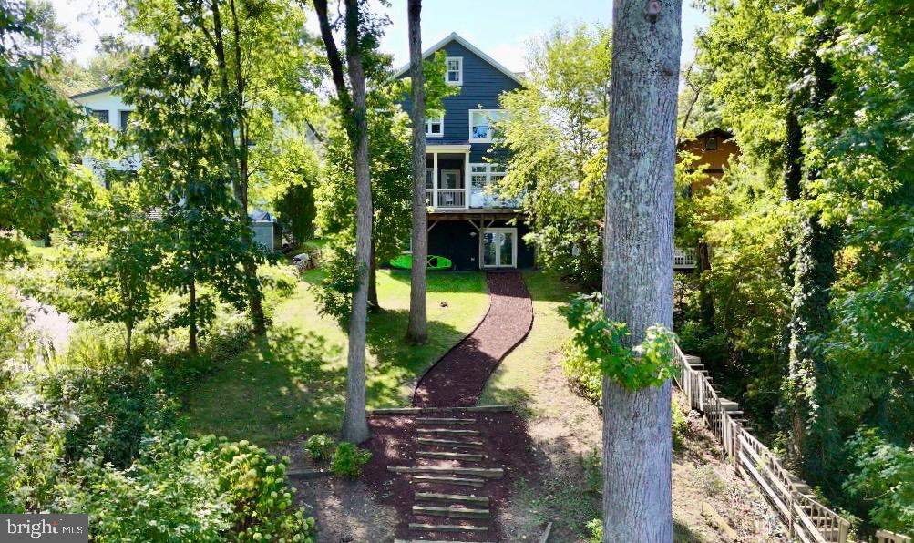 108 Cresston Rd Property Photo 1