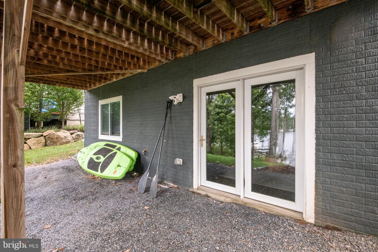 108 Cresston Rd Property Photo 74