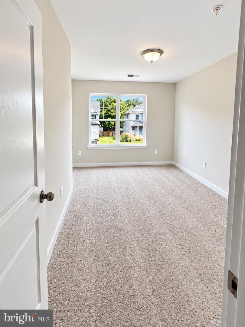 1003 Henry Ave Property Photo 17