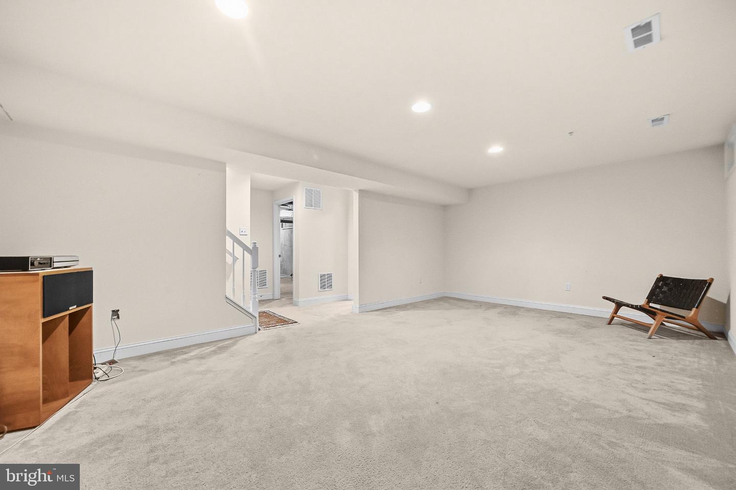 855 Thicket Ct Property Photo 36
