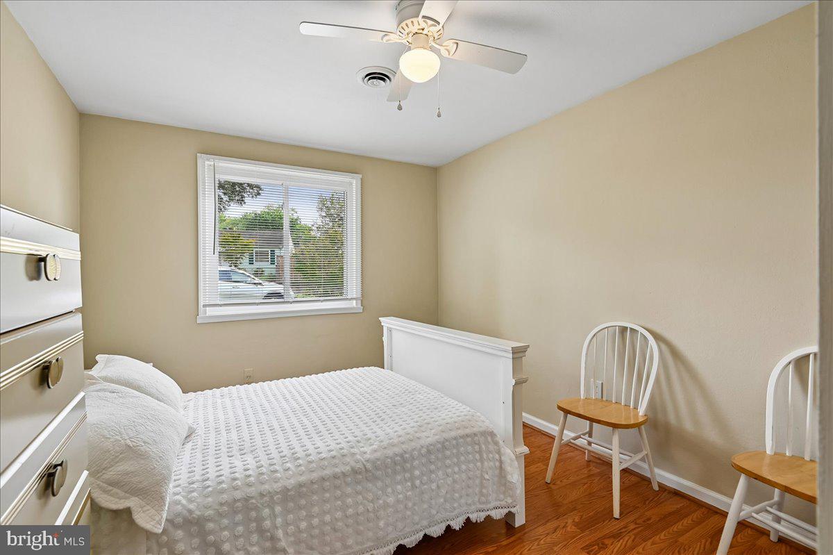 1403 Saunders Way Property Photo 13