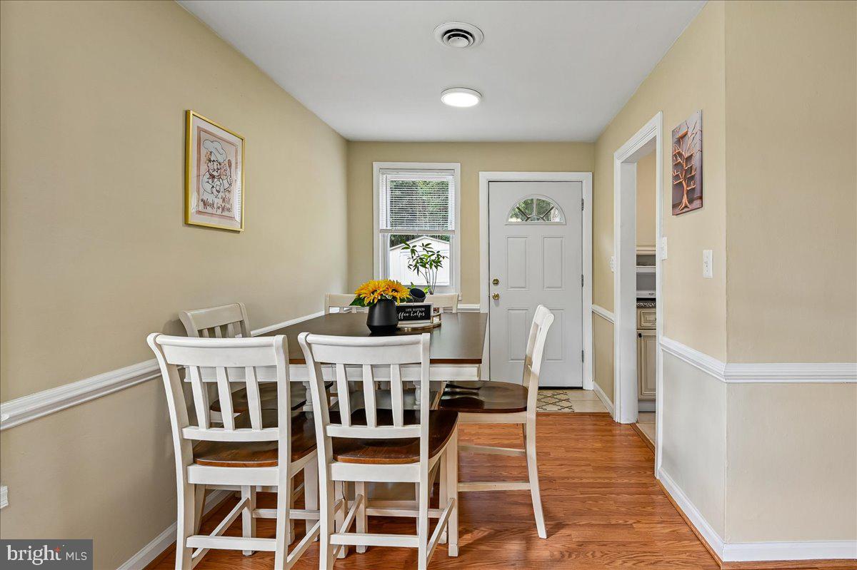 1403 Saunders Way Property Photo 22