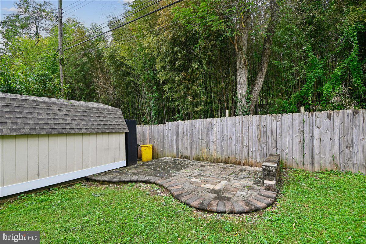 1403 Saunders Way Property Photo 26